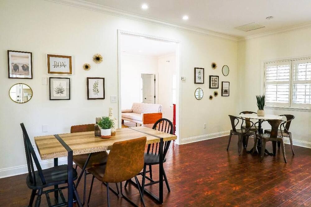 Photo of Kitchen in Historic District