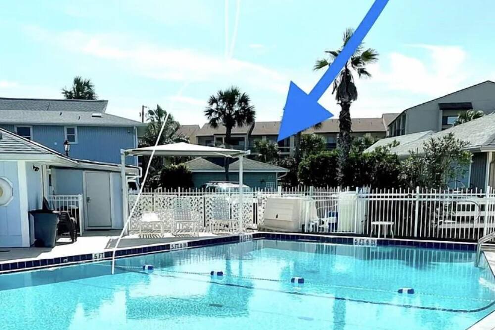 Photo of Outdoor in Surfcrest Village