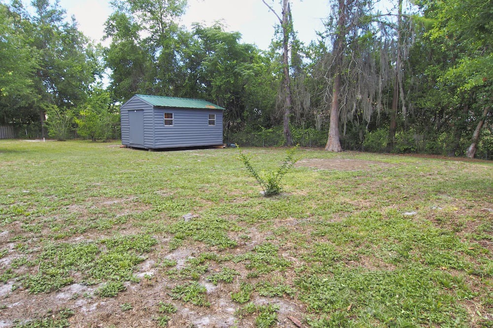 Photo of Outdoor in Sandalwood