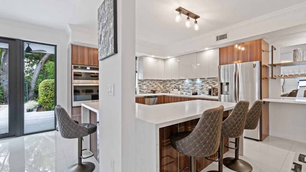 Photo of Kitchen in Southwest Coconut Grove