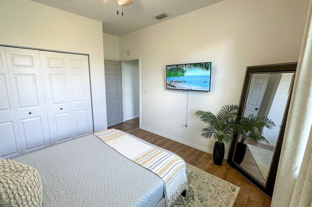 Photo of Bedroom in Whitfield