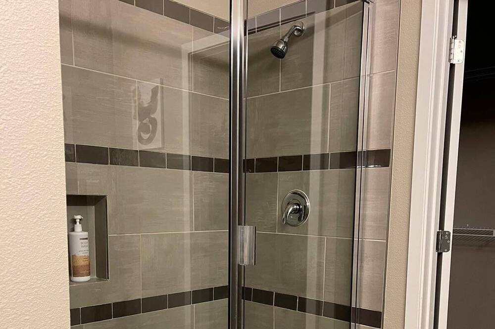 Photo of Bathroom in Baymeadows