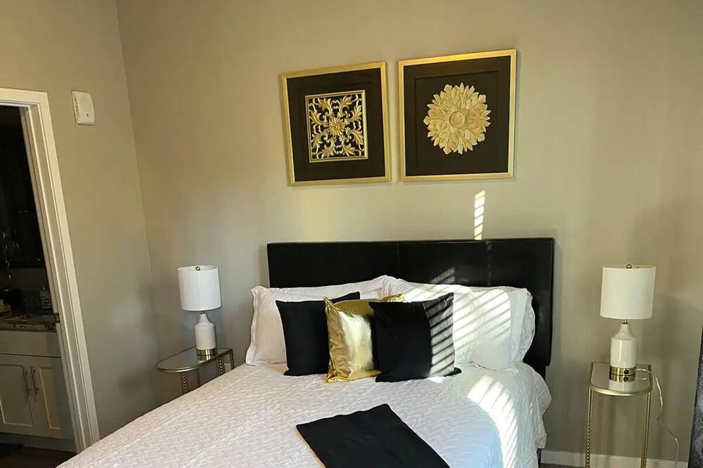 Photo of Bedroom in Baymeadows