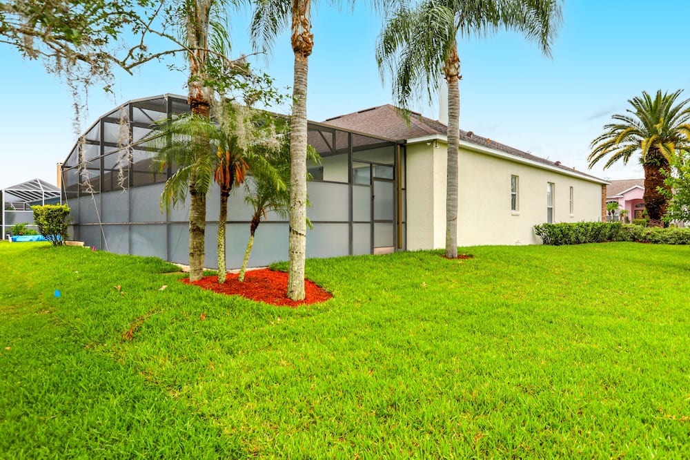 Photo of Outdoor in Ridgewood Lakes