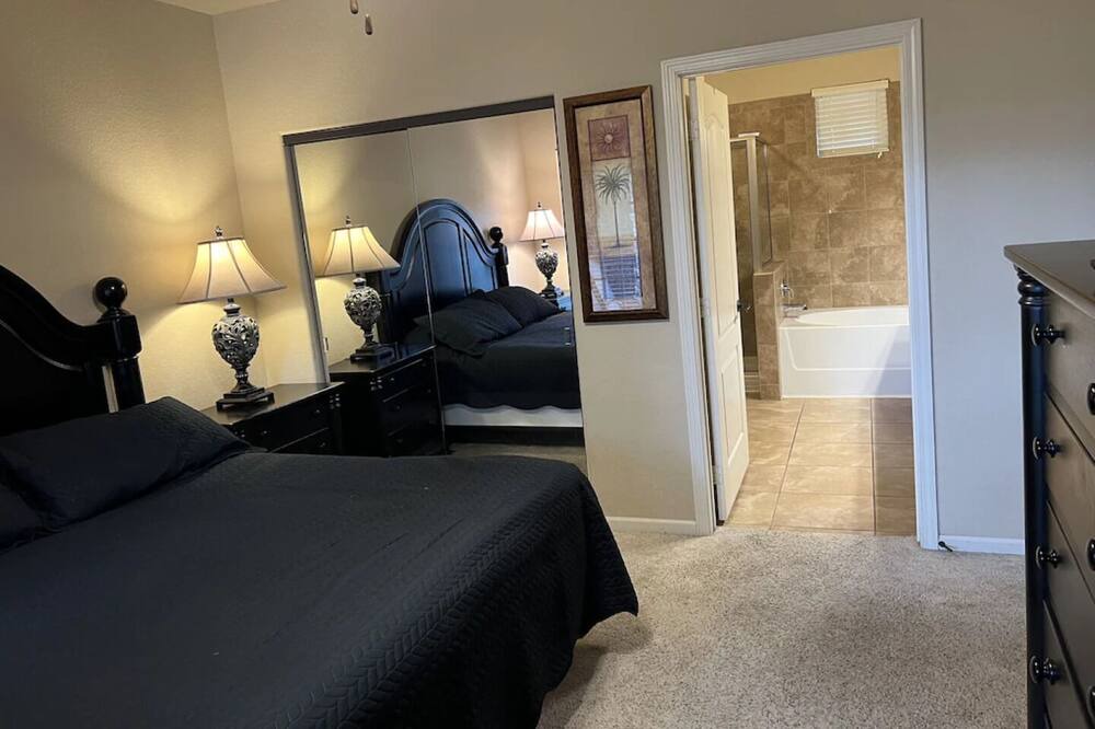 Photo of Bedroom in Wellington