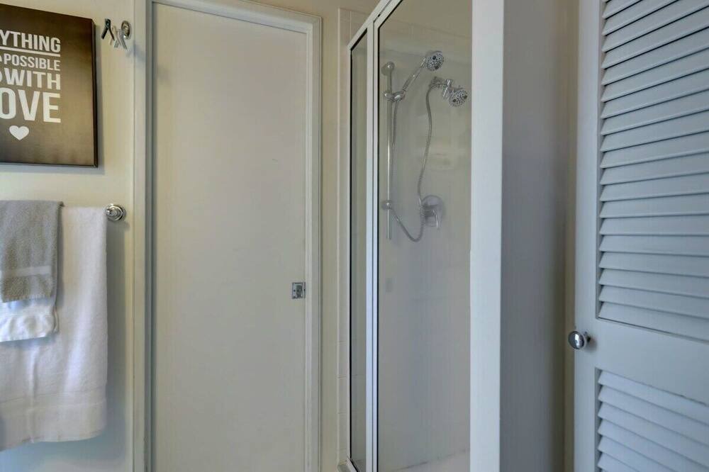 Photo of Bathroom in Sailboat Bend