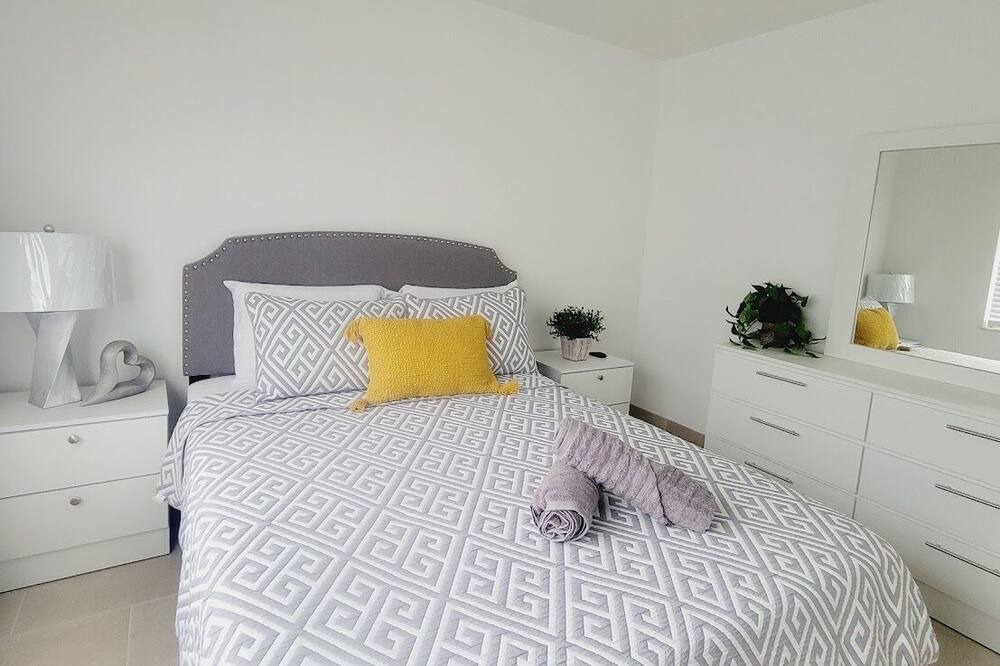 Photo of Bedroom in Sailboat Bend
