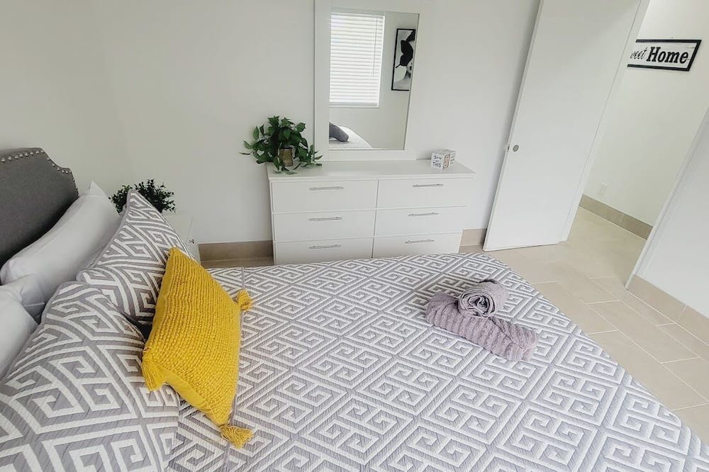 Photo of Bedroom in Sailboat Bend