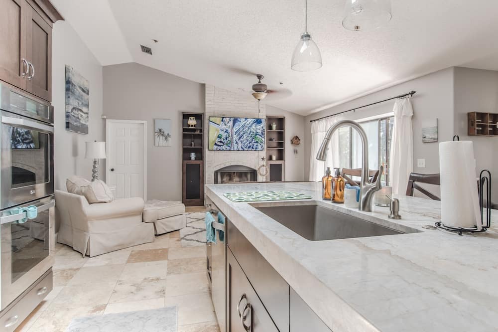 Photo of Bedroom in Wekiva Springs