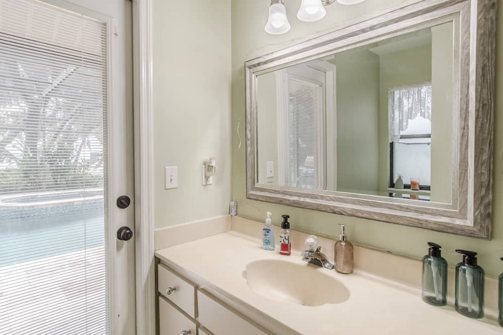 Photo of Bedroom in Wekiva Springs