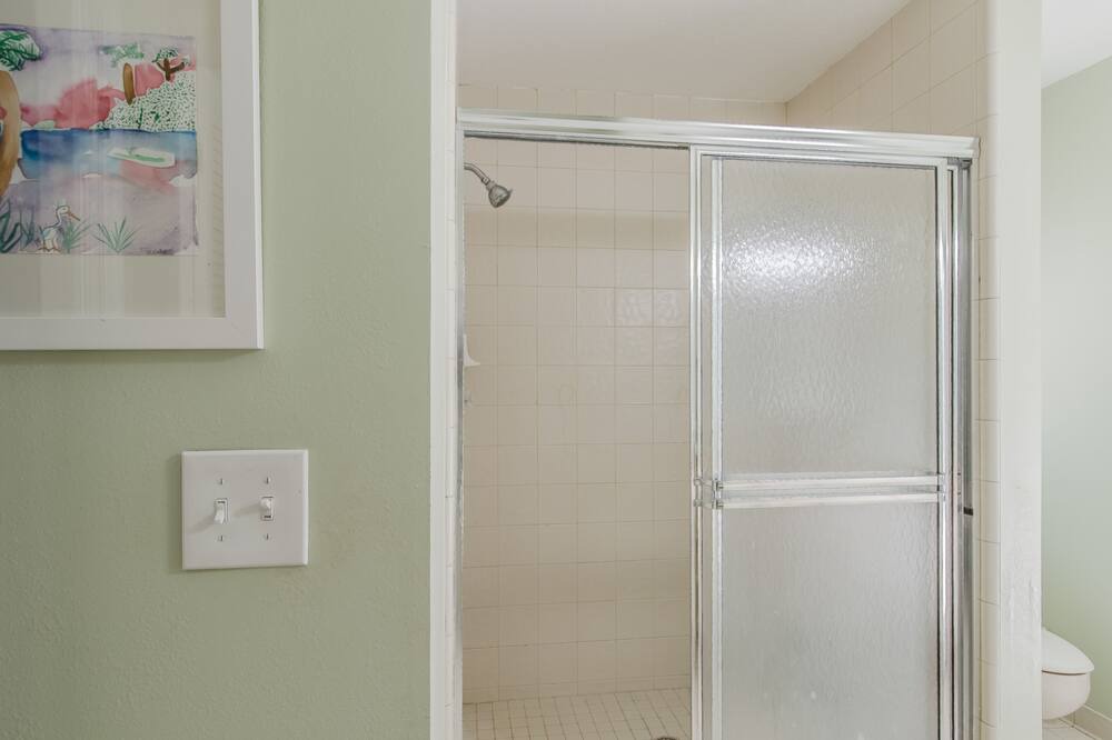 Photo of Bathroom in Wekiva Springs