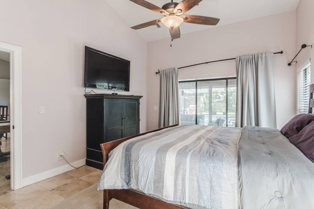 Photo of Bedroom in Wekiva Springs