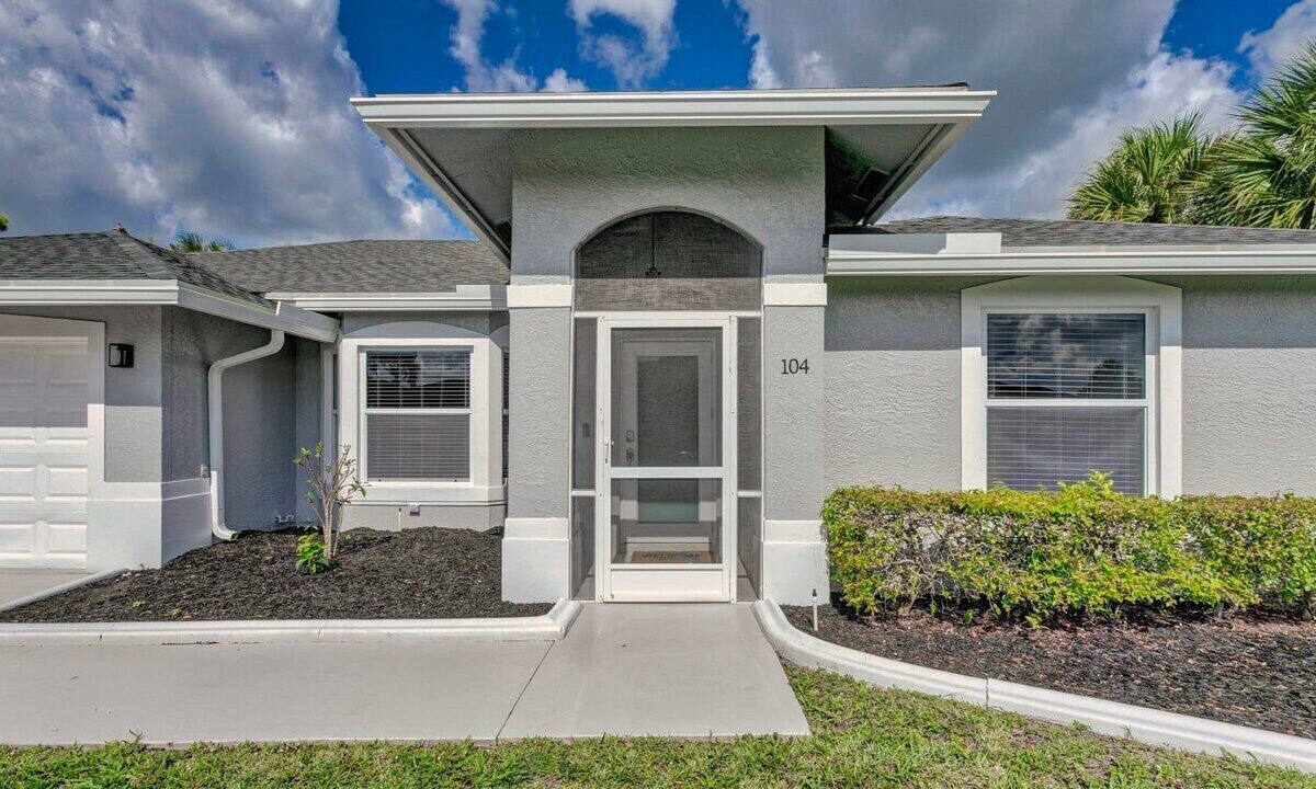 Photo of Outdoor in Royal Palm Beach