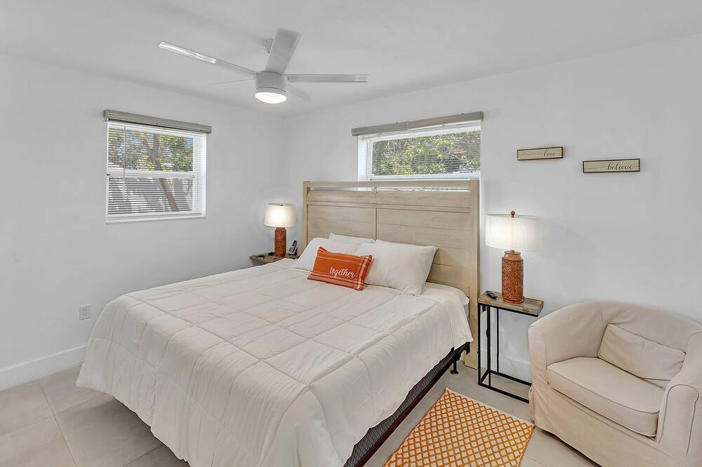 Photo of Bedroom in Driftwood