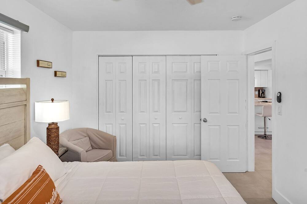 Photo of Bedroom in Driftwood