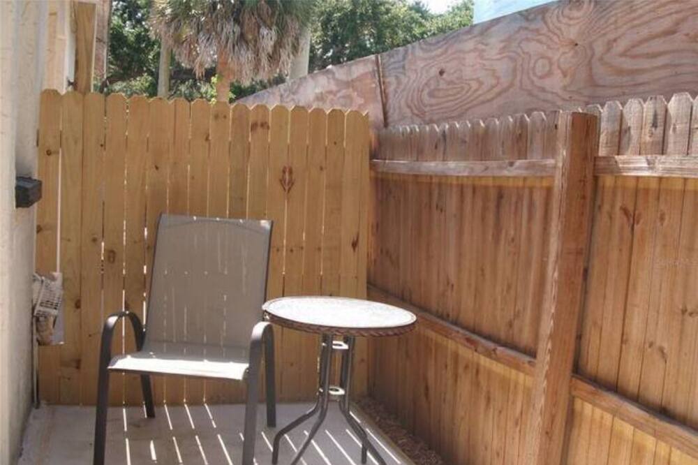 Photo of Patio Balcony in Ballast Point