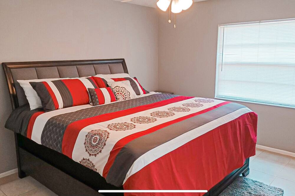Photo of Bedroom in Ballast Point