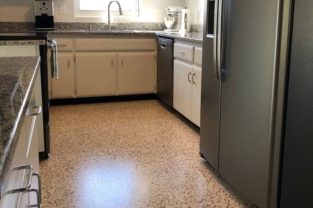 Photo of Kitchen in Long Meadow