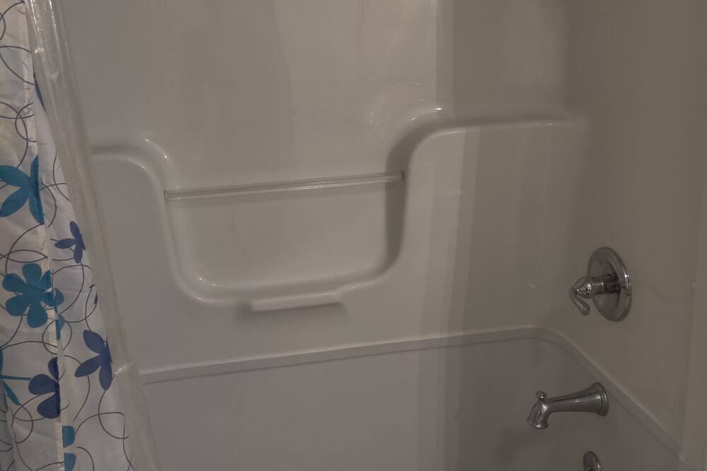 Photo of Bathroom in Hernando