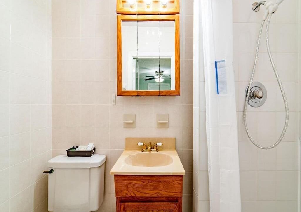 Photo of Bathroom in Downtown Boca Grande Historic District