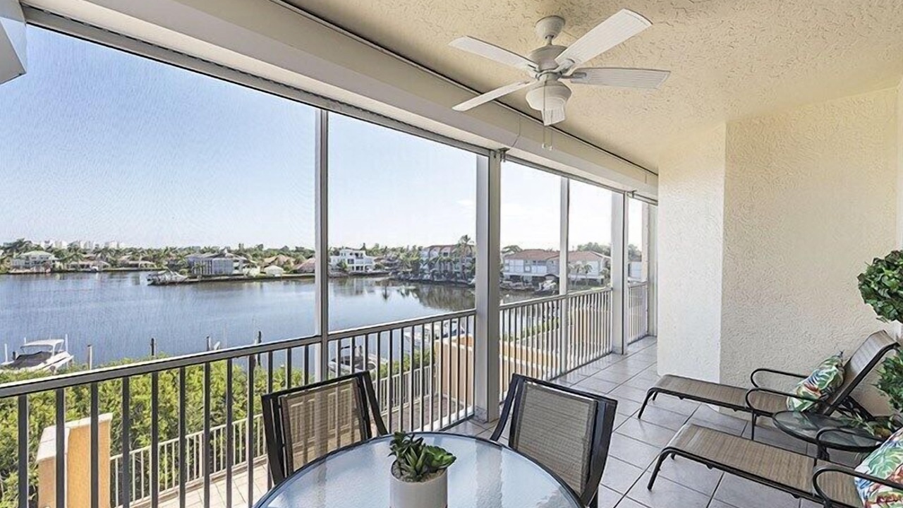 Photo of Outdoor in Vanderbilt Beach