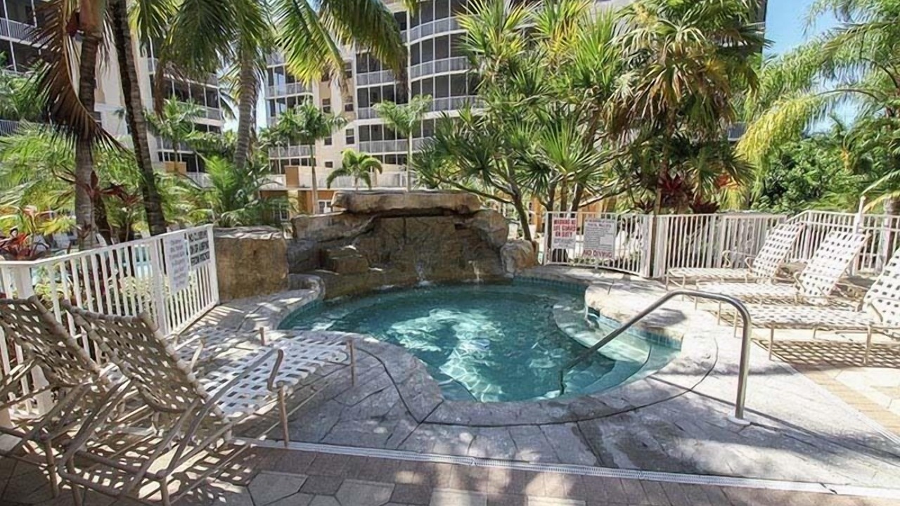 Photo of Outdoor in Vanderbilt Beach
