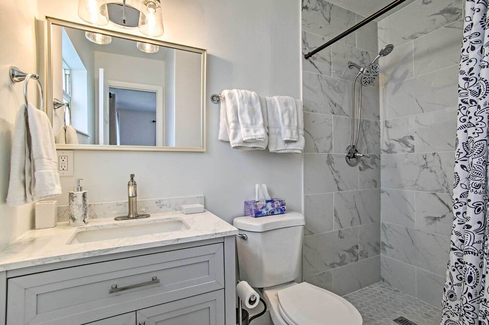 Photo of Bathroom in North Corals