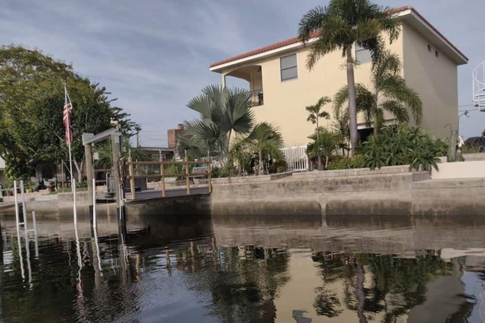 Photo of Others in Hudson Beach Estates