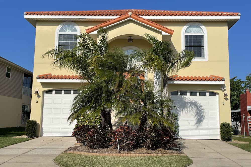 Photo of Others in Hudson Beach Estates