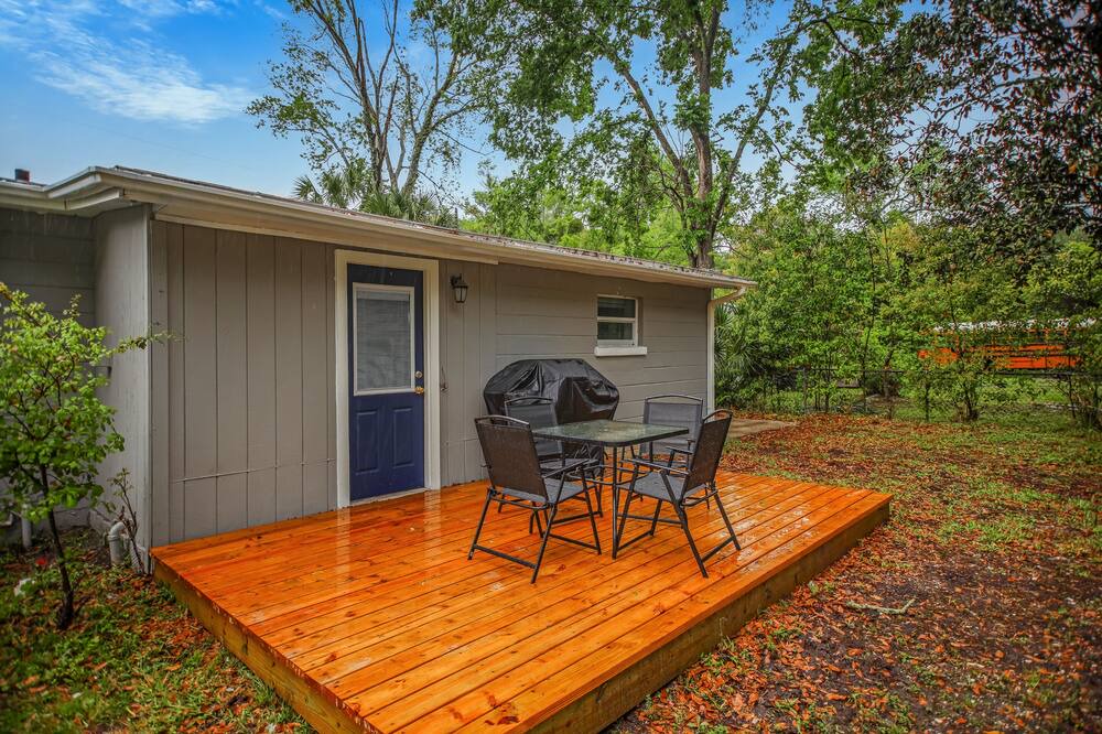 Photo of Patio Balcony in Riverside