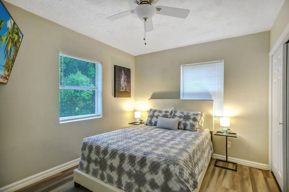 Photo of Bedroom in Riverside