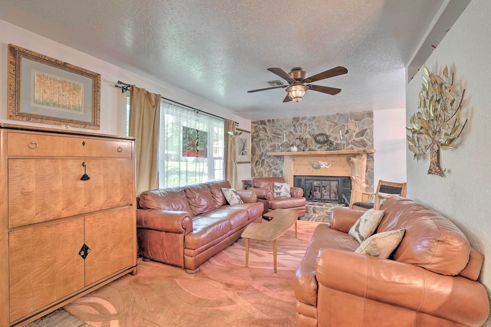 Photo of Livingroom in Citrus Springs