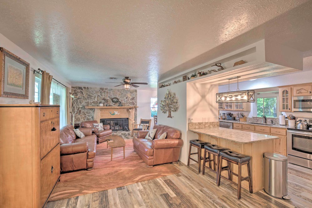 Photo of Bedroom in Citrus Springs