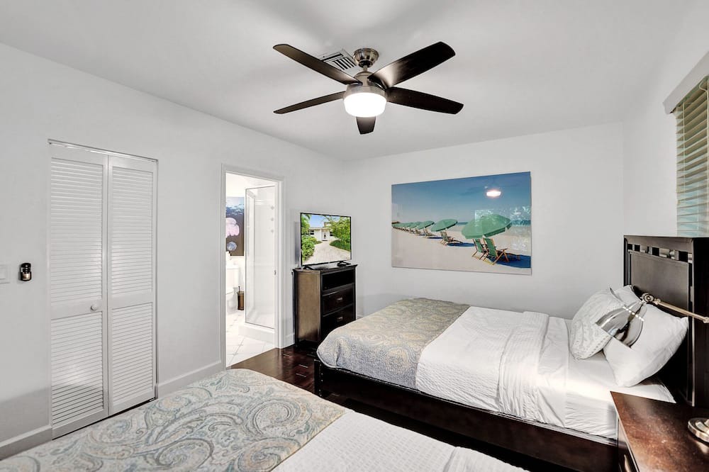 Photo of Bedroom in Bel Air