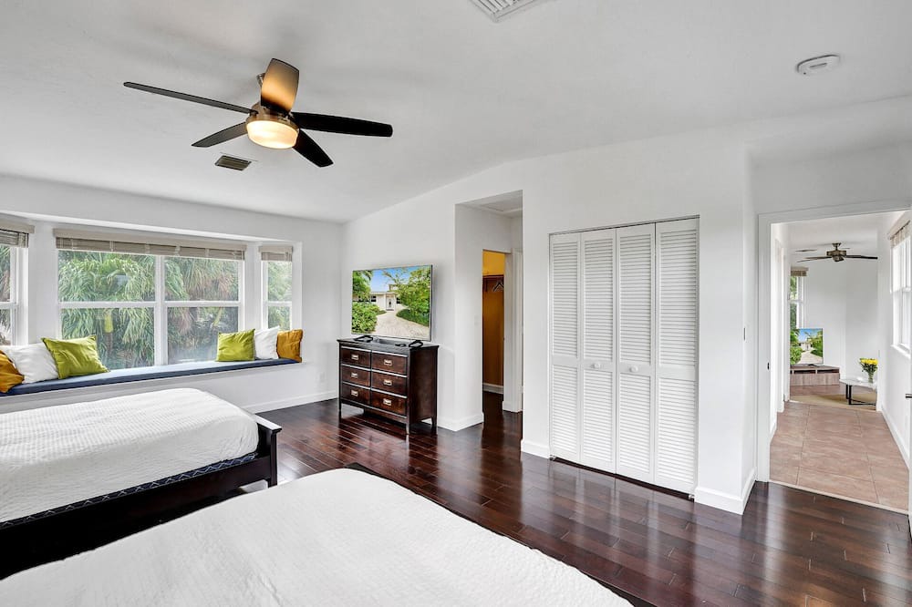 Photo of Bedroom in Bel Air