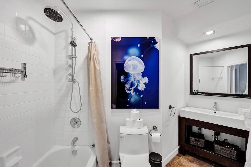Photo of Bathroom in Bel Air