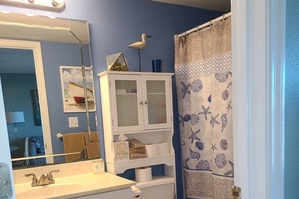 Photo of Bathroom in Fort Walton Beach
