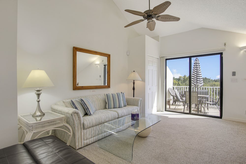 Photo of Livingroom in Bella Vista
