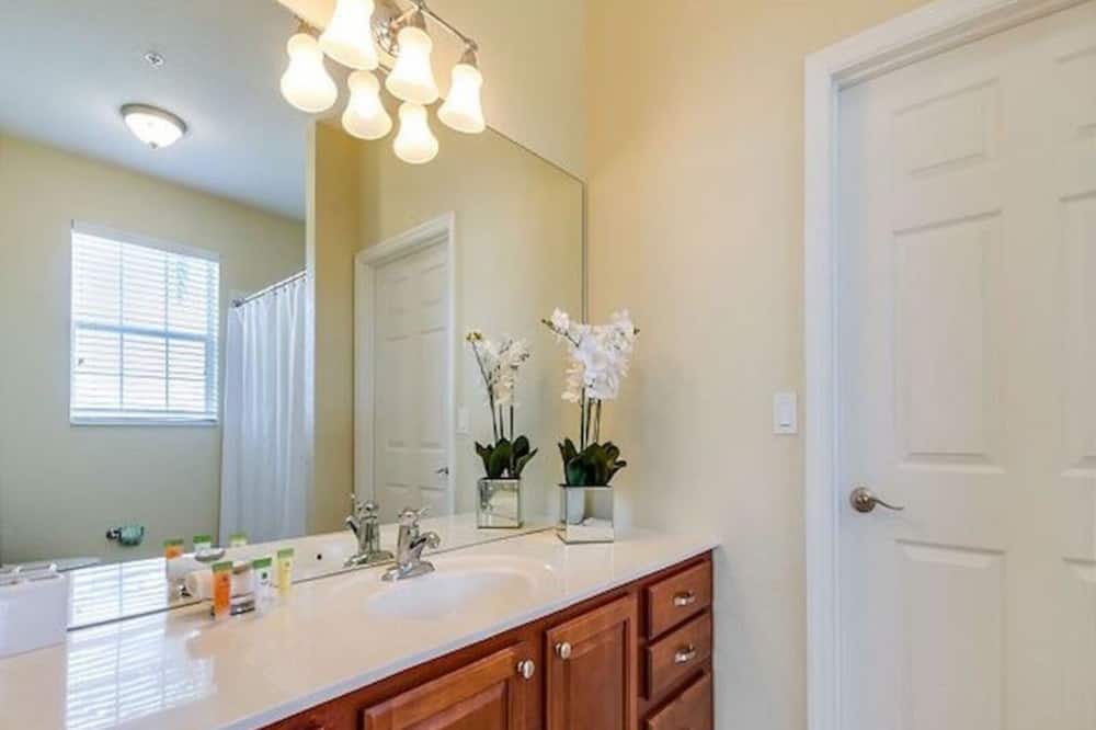 Photo of Bathroom in Florida Central Atlantic Coast