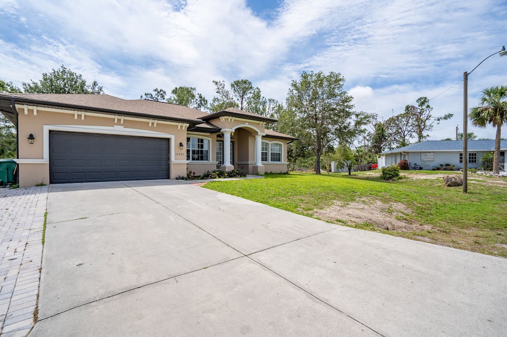 Photo of Outdoor in Port Charlotte