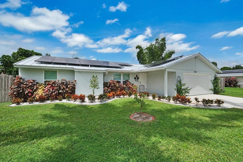 Photo of Outdoor in Boynton Beach
