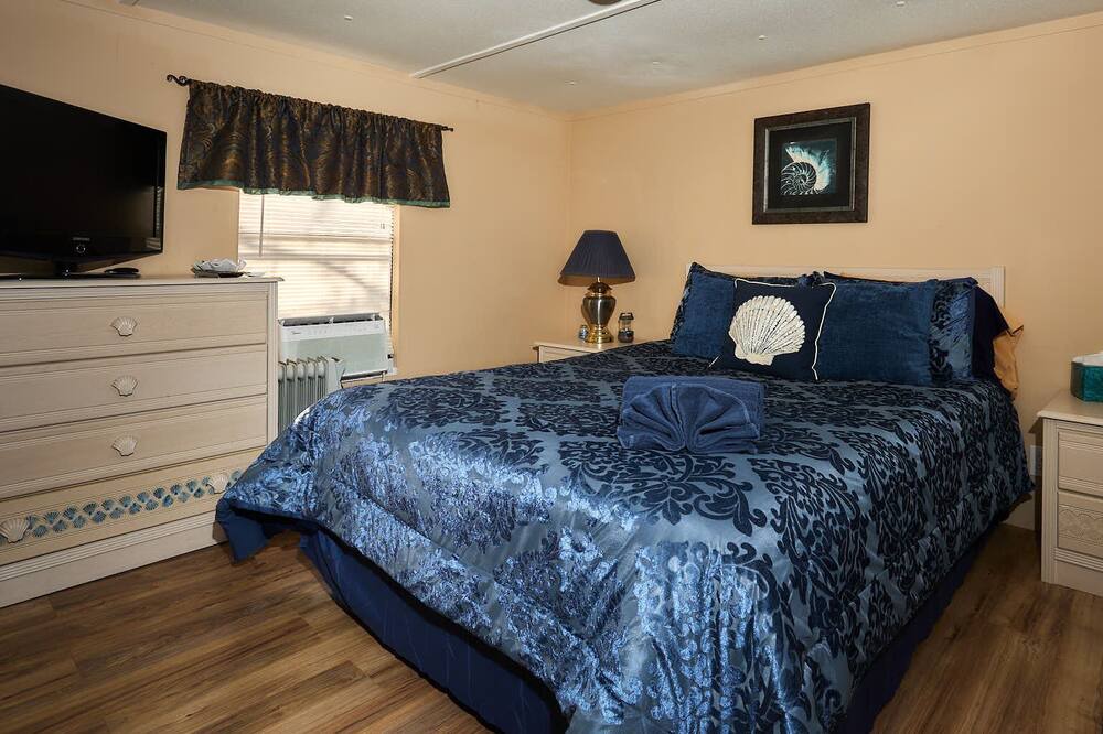 Photo of Bedroom in Homosassa