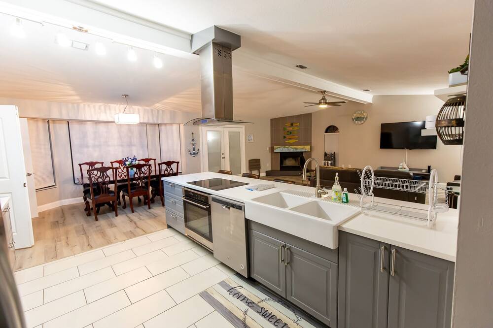 Photo of Kitchen in Gulf Coast Acres