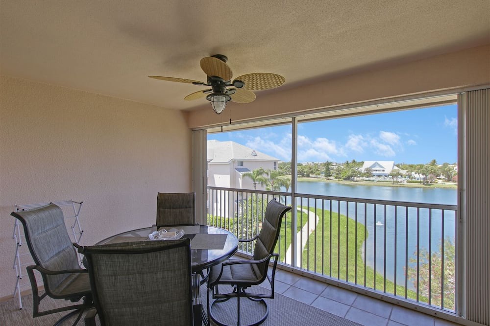 Photo of Outdoor in Jupiter Bay