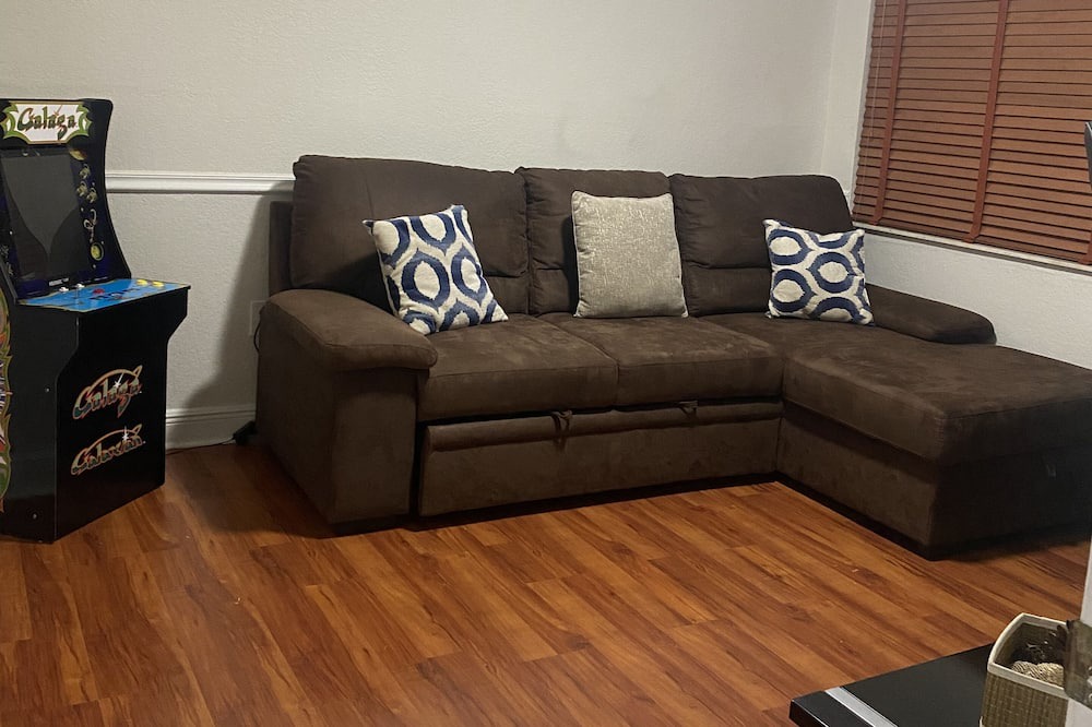 Photo of Livingroom in Kendale Lakes