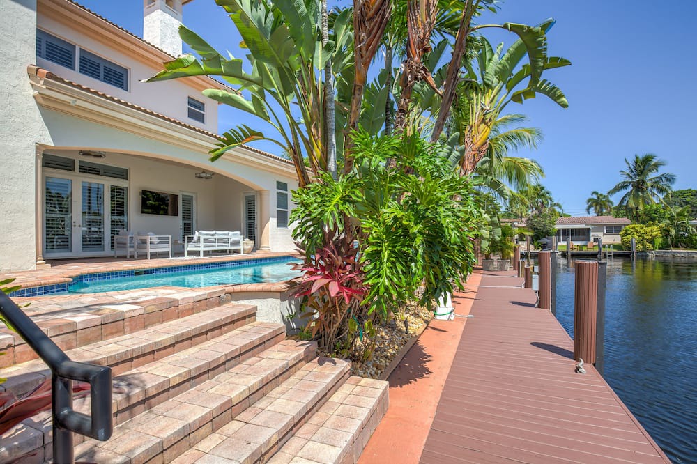 Photo of Outdoor in Lauderdale Harbours