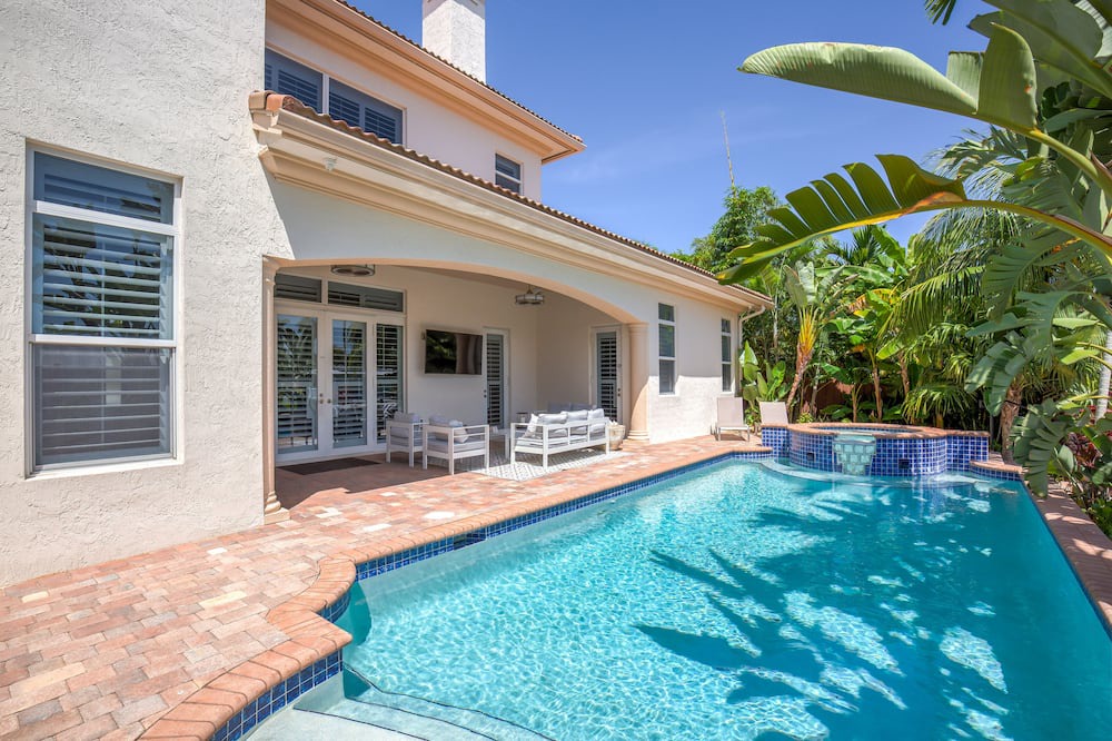 Photo of Outdoor in Lauderdale Harbours