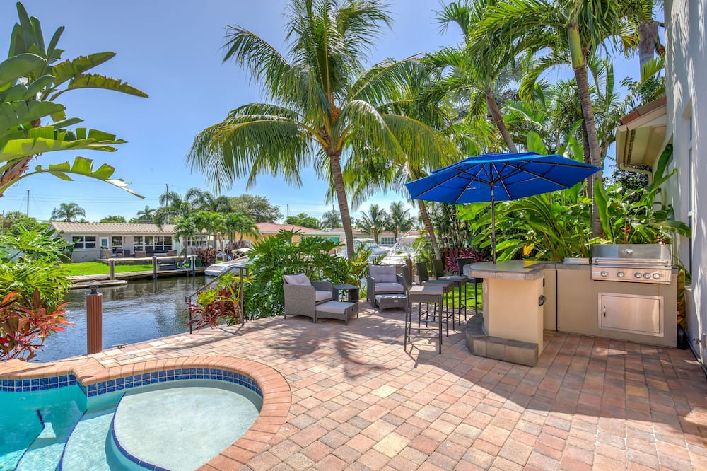 Photo of Outdoor in Lauderdale Harbours