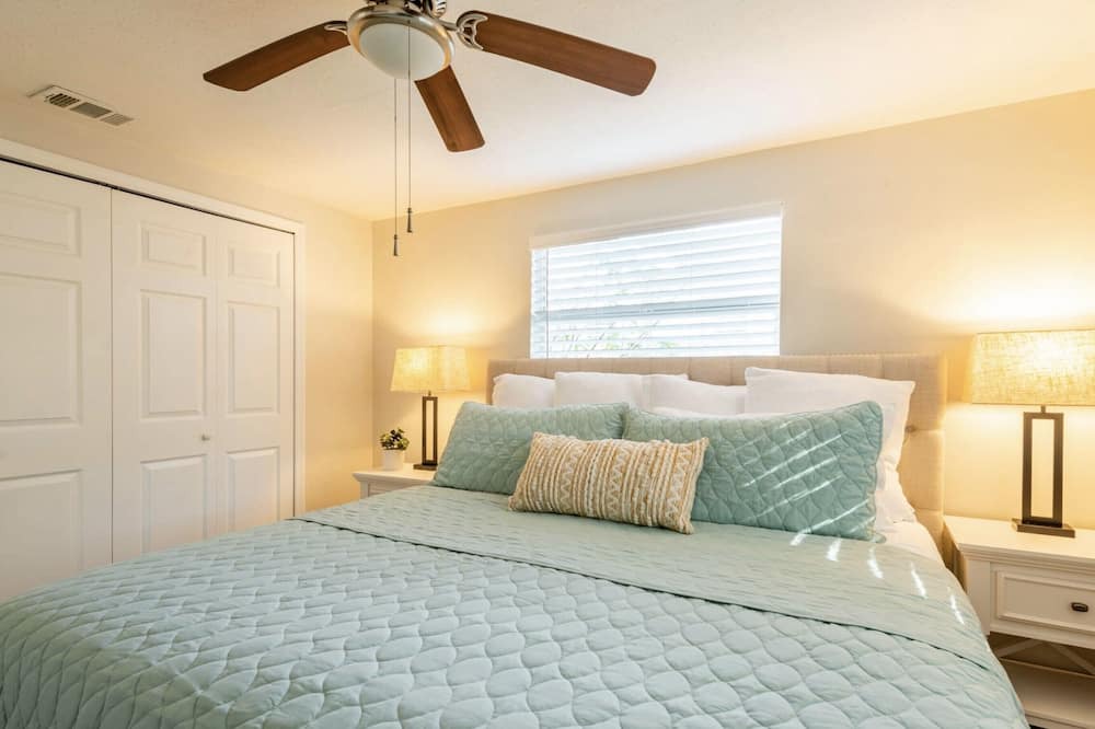 Photo of Bedroom in South Seminole Heights