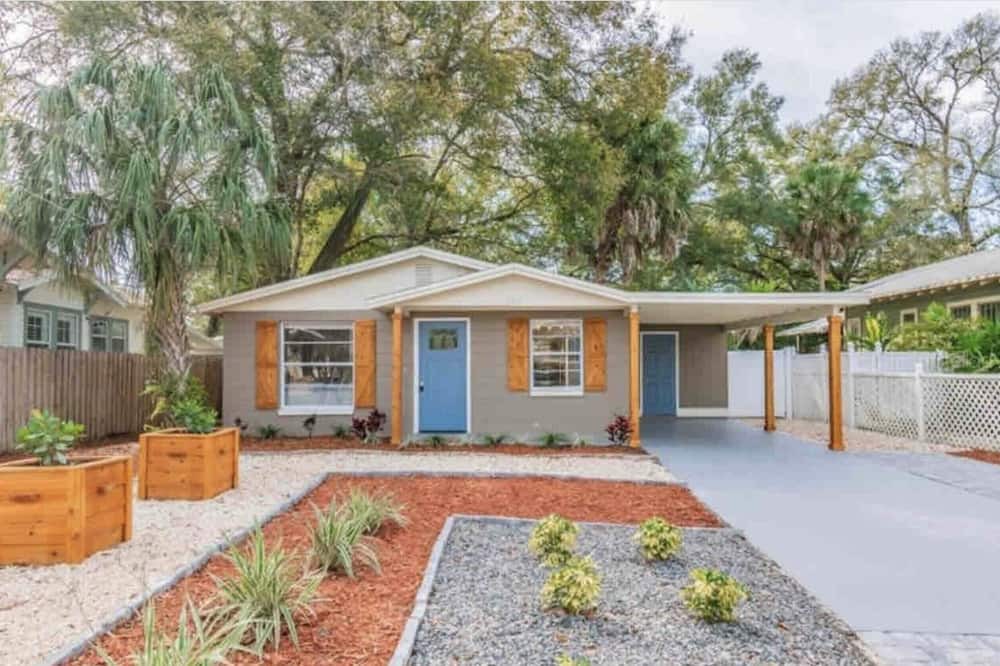 Photo of Others in South Seminole Heights